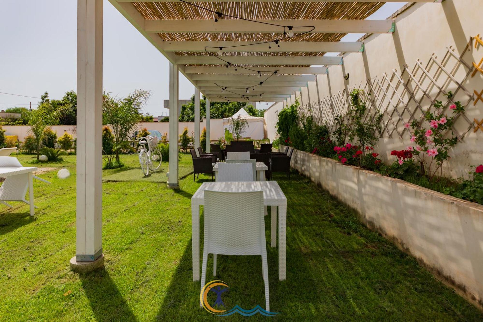 Villa Leonardo San Foca - Room, Pool & Restaurant Exterior photo