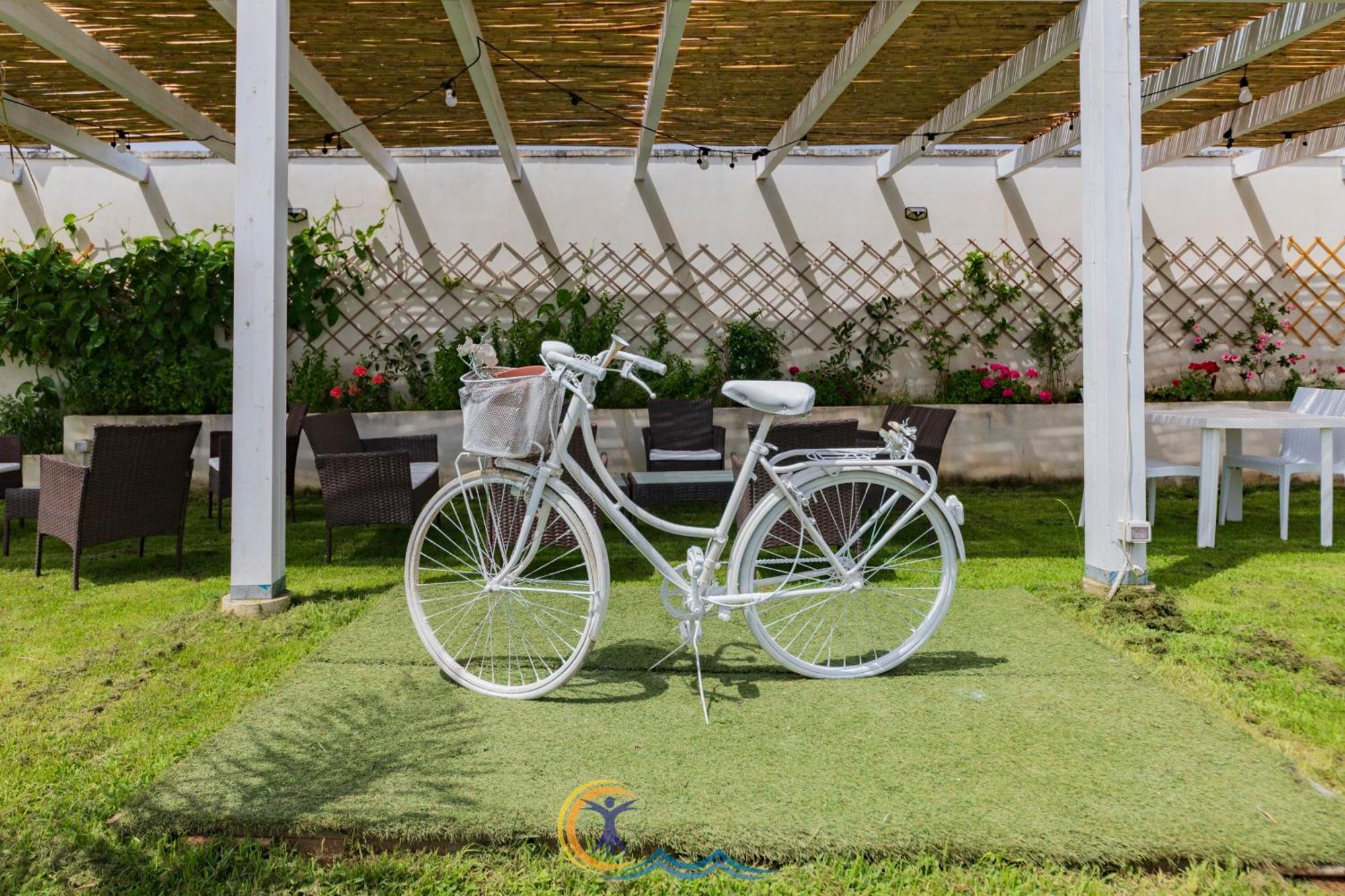 Villa Leonardo San Foca - Room, Pool & Restaurant Exterior photo
